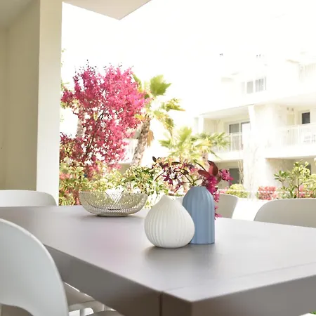 Velora Florinas Apartment